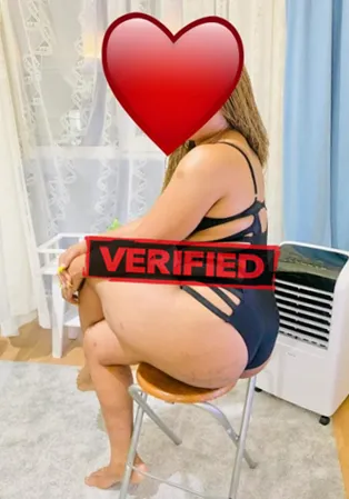 Aileen Sexmaschine Finde eine Prostituierte Kirchzarten
